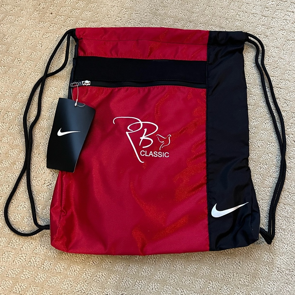 Nike draw string backpack NWT